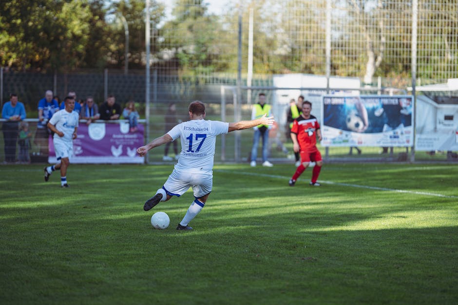 Fußballspiel um 17 Uhr