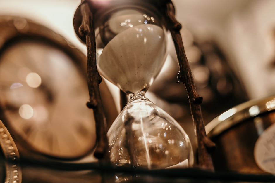 Uhrzeitänderung zurückstellen: Wann stellen wir die Uhren um?